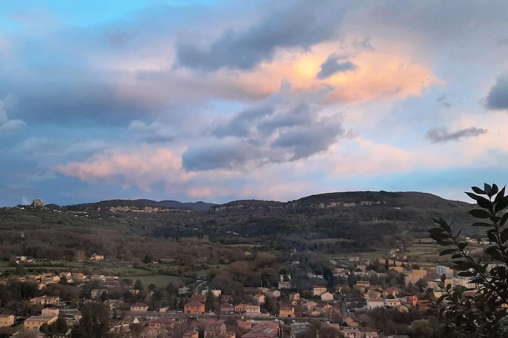 アプトT.Belle Vue Panoramique Au Coeur Du Luberon 40M2 + Pergola . Jardin. Pアパートメント エクステリア 写真